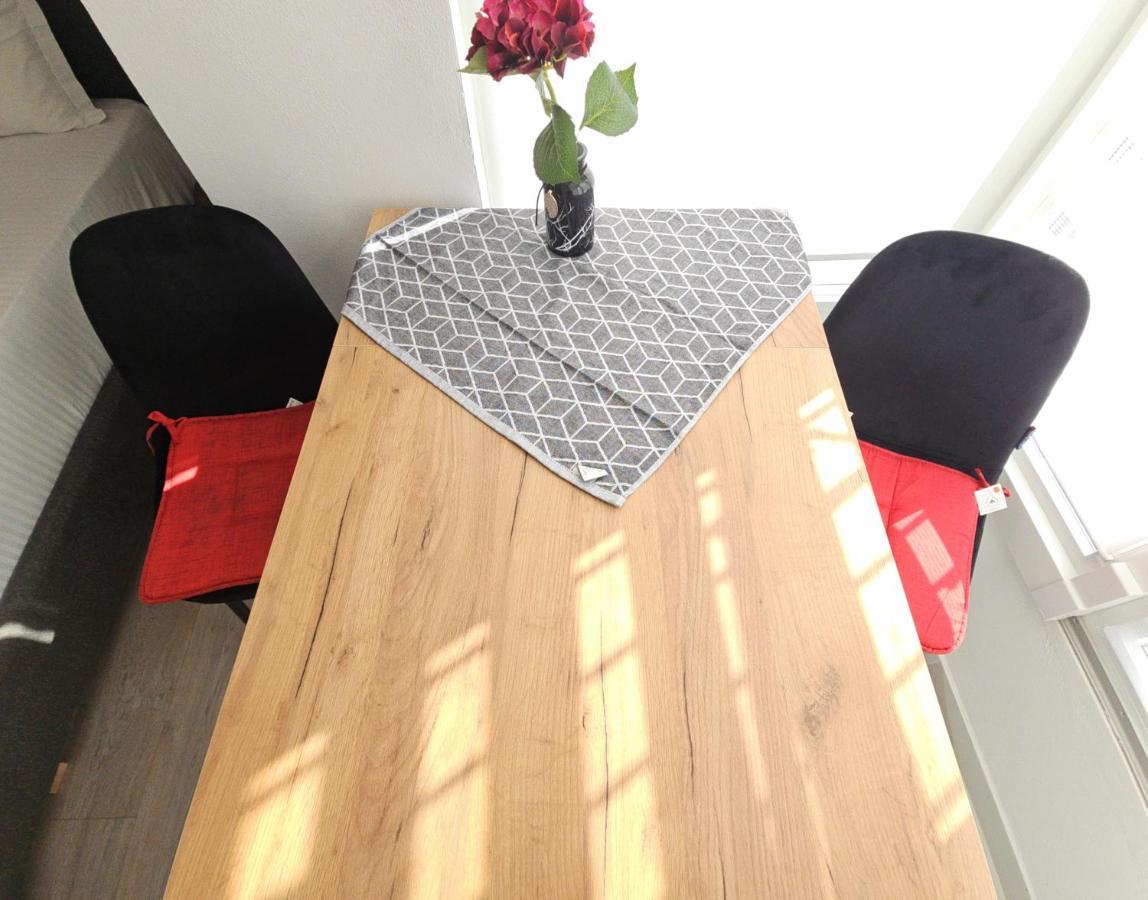 Tiny Rose Studio 地拉那 外观 照片